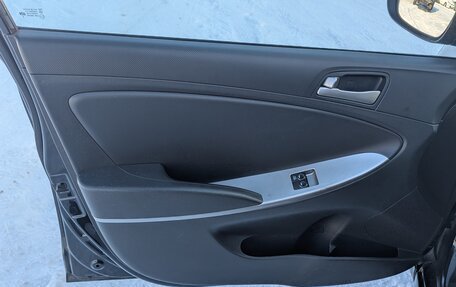 Hyundai Solaris II рестайлинг, 2016 год, 1 091 000 рублей, 15 фотография