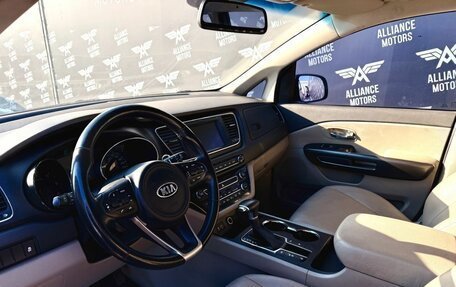 KIA Carnival III, 2019 год, 3 300 000 рублей, 11 фотография