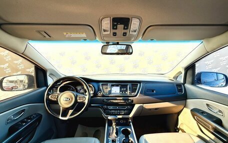 KIA Carnival III, 2019 год, 3 300 000 рублей, 15 фотография