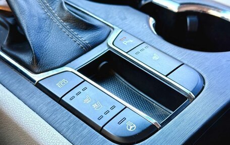 KIA Carnival III, 2019 год, 3 300 000 рублей, 25 фотография