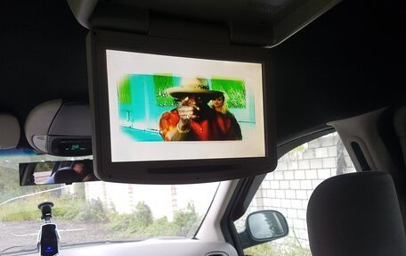 Chrysler Town & Country IV, 2005 год, 750 000 рублей, 7 фотография