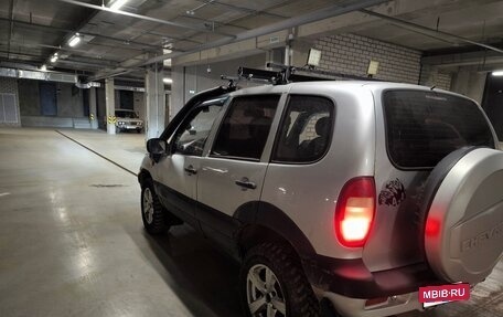 Chevrolet Niva I рестайлинг, 2006 год, 320 000 рублей, 2 фотография