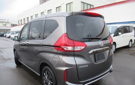 Honda Freed II, 2022 год, 1 388 000 рублей, 8 фотография