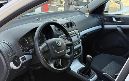 Skoda Octavia, 2011 год, 750 000 рублей, 14 фотография