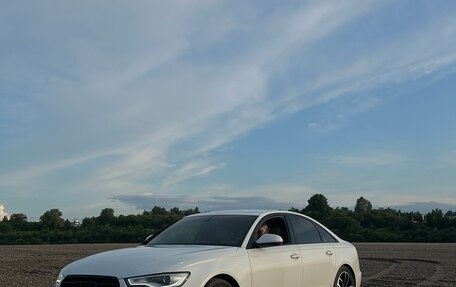 Audi A6, 2012 год, 1 600 000 рублей, 10 фотография