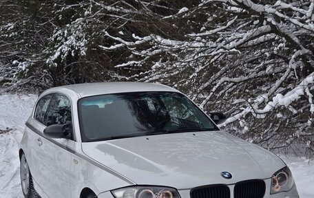 BMW 1 серия, 2008 год, 1 400 000 рублей, 2 фотография