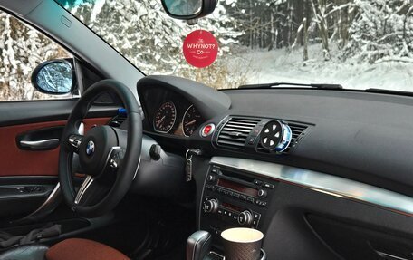 BMW 1 серия, 2008 год, 1 400 000 рублей, 25 фотография