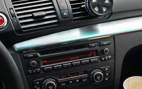 BMW 1 серия, 2008 год, 1 400 000 рублей, 27 фотография