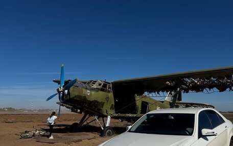 Mercedes-Benz E-Класс, 2011 год, 1 550 000 рублей, 2 фотография