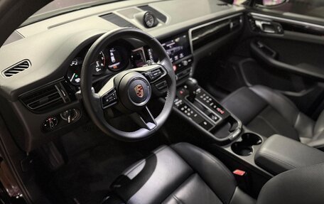 Porsche Macan I рестайлинг, 2024 год, 9 000 000 рублей, 10 фотография