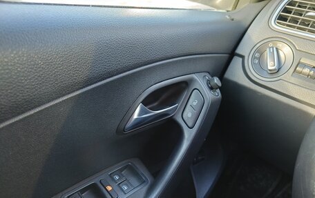 Volkswagen Polo VI (EU Market), 2017 год, 1 120 000 рублей, 12 фотография