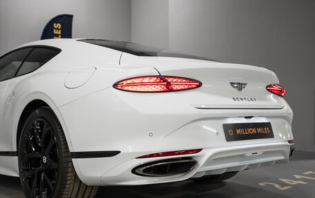 Bentley Continental GT, 2024 год, 39 500 000 рублей, 13 фотография