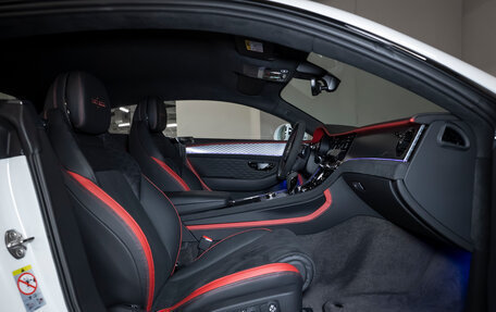 Bentley Continental GT, 2024 год, 39 500 000 рублей, 28 фотография