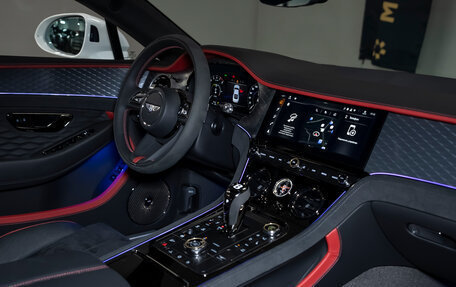 Bentley Continental GT, 2024 год, 39 500 000 рублей, 31 фотография