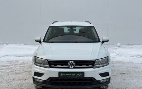 Volkswagen Tiguan II, 2017 год, 2 290 000 рублей, 2 фотография