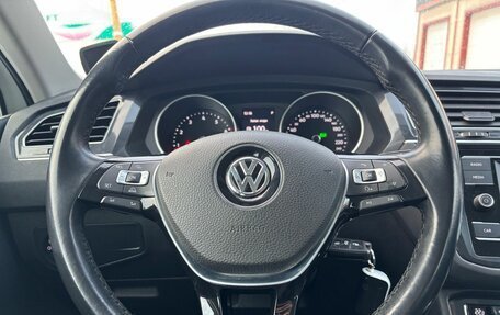 Volkswagen Tiguan II, 2017 год, 2 290 000 рублей, 14 фотография