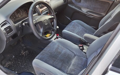 Mazda 626, 1998 год, 200 000 рублей, 5 фотография