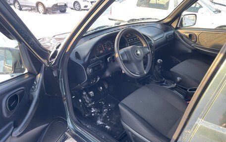 Chevrolet Niva I рестайлинг, 2016 год, 670 000 рублей, 9 фотография