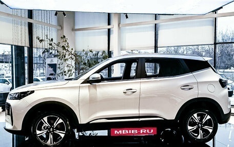 Chery Tiggo 4 I рестайлинг, 2024 год, 2 039 000 рублей, 9 фотография