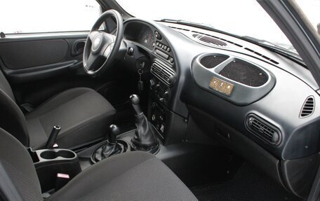 Chevrolet Niva I рестайлинг, 2015 год, 645 000 рублей, 5 фотография