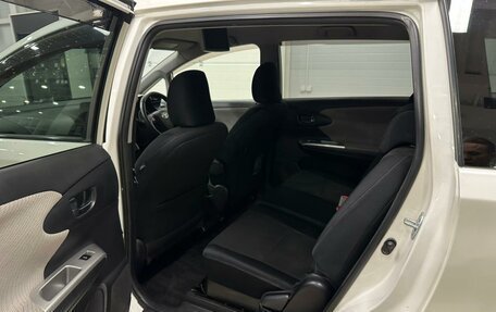 Toyota Wish II, 2011 год, 1 499 000 рублей, 18 фотография