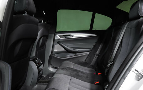 BMW 5 серия, 2018 год, 3 749 000 рублей, 12 фотография