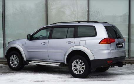 Mitsubishi Pajero Sport II рестайлинг, 2013 год, 1 655 000 рублей, 2 фотография