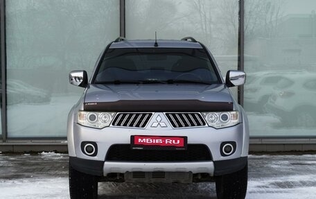 Mitsubishi Pajero Sport II рестайлинг, 2013 год, 1 655 000 рублей, 3 фотография