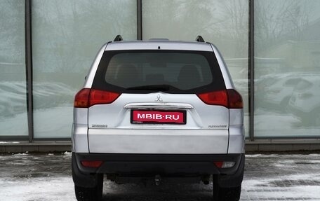 Mitsubishi Pajero Sport II рестайлинг, 2013 год, 1 655 000 рублей, 4 фотография