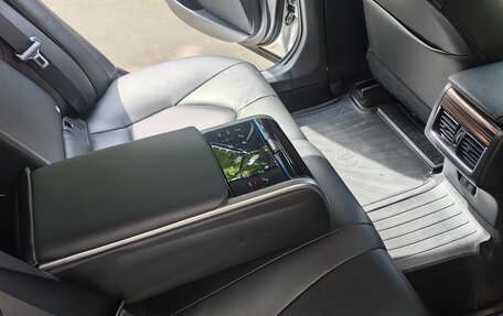 Toyota Camry, 2019 год, 2 700 000 рублей, 9 фотография