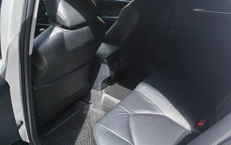 Toyota Camry, 2019 год, 2 700 000 рублей, 14 фотография