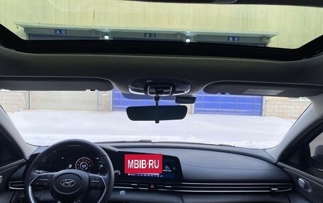 Hyundai Elantra, 2022 год, 1 750 000 рублей, 7 фотография