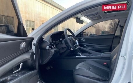 Hyundai Elantra, 2022 год, 1 750 000 рублей, 8 фотография