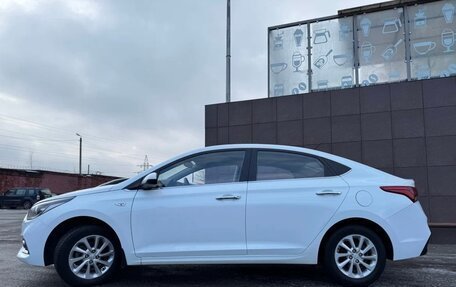 Hyundai Solaris II рестайлинг, 2019 год, 1 565 000 рублей, 5 фотография