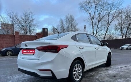 Hyundai Solaris II рестайлинг, 2019 год, 1 565 000 рублей, 3 фотография