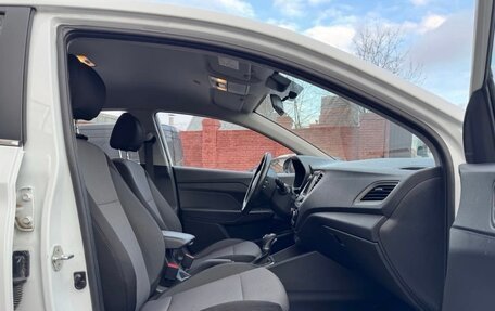 Hyundai Solaris II рестайлинг, 2019 год, 1 565 000 рублей, 8 фотография