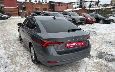 Skoda Octavia IV, 2021 год, 2 390 000 рублей, 6 фотография