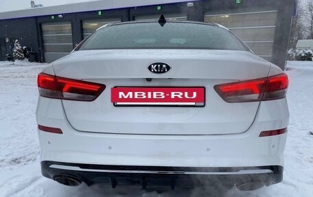 KIA Optima IV, 2018 год, 1 900 000 рублей, 12 фотография