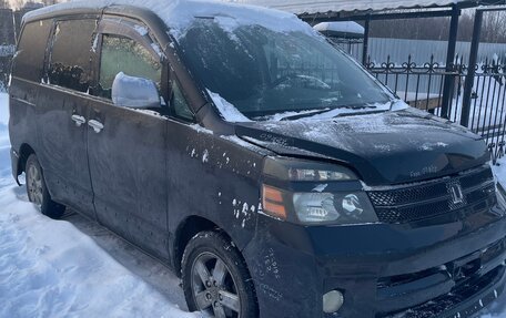 Toyota Voxy II, 2005 год, 440 000 рублей, 3 фотография