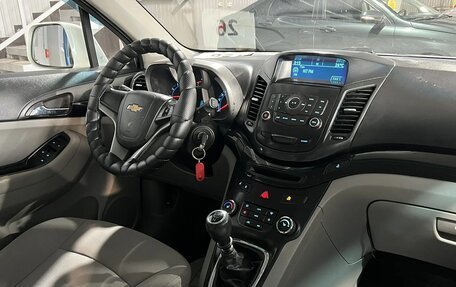 Chevrolet Orlando I, 2013 год, 971 000 рублей, 13 фотография