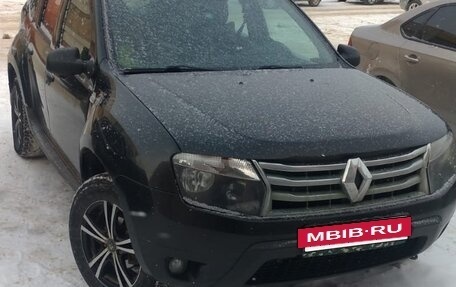 Renault Duster I рестайлинг, 2012 год, 750 000 рублей, 2 фотография