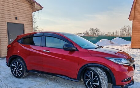 Honda Vezel, 2017 год, 1 630 000 рублей, 2 фотография
