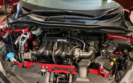 Honda Vezel, 2017 год, 1 630 000 рублей, 9 фотография