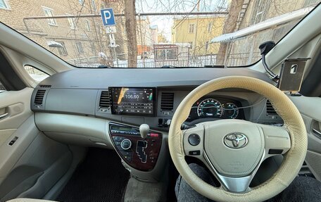 Toyota ISis I, 2012 год, 1 500 000 рублей, 11 фотография