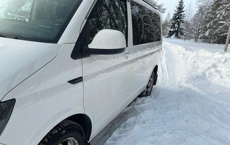 Volkswagen Caravelle T6 рестайлинг, 2019 год, 4 200 000 рублей, 7 фотография