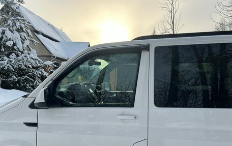 Volkswagen Caravelle T6 рестайлинг, 2019 год, 4 200 000 рублей, 3 фотография