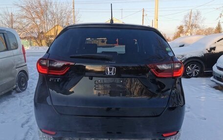 Honda Fit, 2022 год, 1 130 000 рублей, 4 фотография