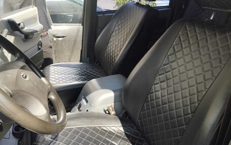 ЛуАЗ Patriot, 2010 год, 467 000 рублей, 10 фотография