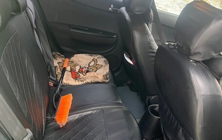 Hyundai i20 IB рестайлинг, 2010 год, 730 000 рублей, 13 фотография