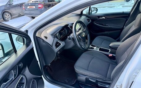 Chevrolet Cruze II, 2017 год, 600 000 рублей, 9 фотография